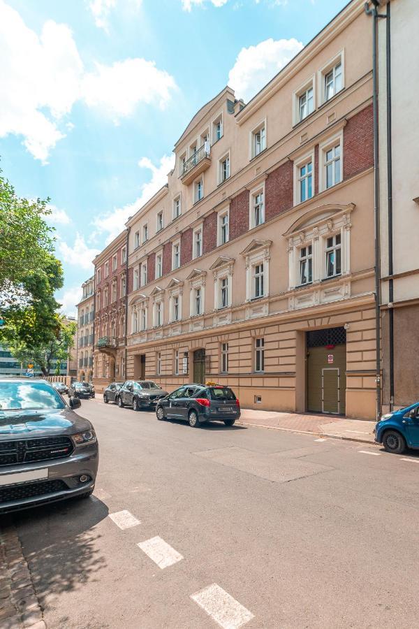 Old Town Standard Апартаменти *